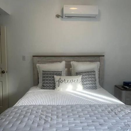 Little Cole Bay Apartman Koolbaai Kültér fotó